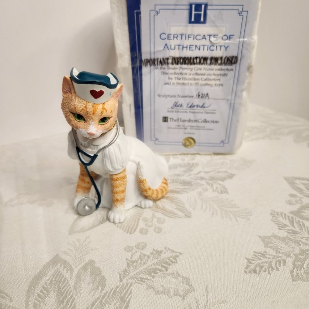 Nurse Cat Figurines from Hamilton Collection-Nurses Are Su-purr Heros